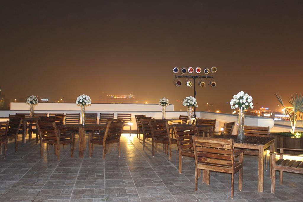 The Pllazio Hotel Gurgaon Dış mekan fotoğraf