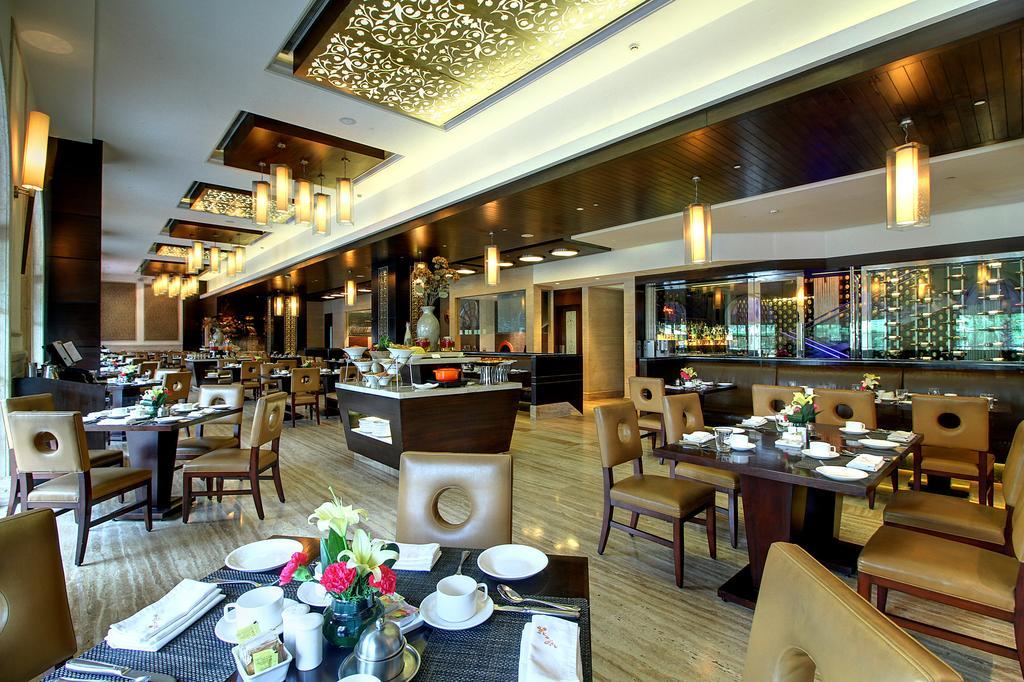 The Pllazio Hotel Gurgaon Dış mekan fotoğraf