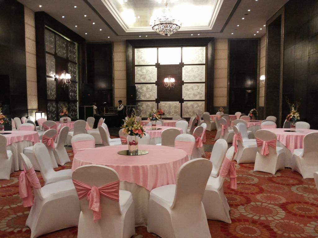 The Pllazio Hotel Gurgaon Dış mekan fotoğraf